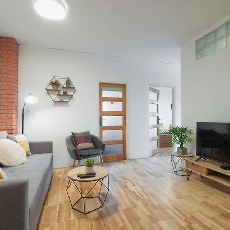 Home In تاترانسكا ستربا المظهر الخارجي الصورة